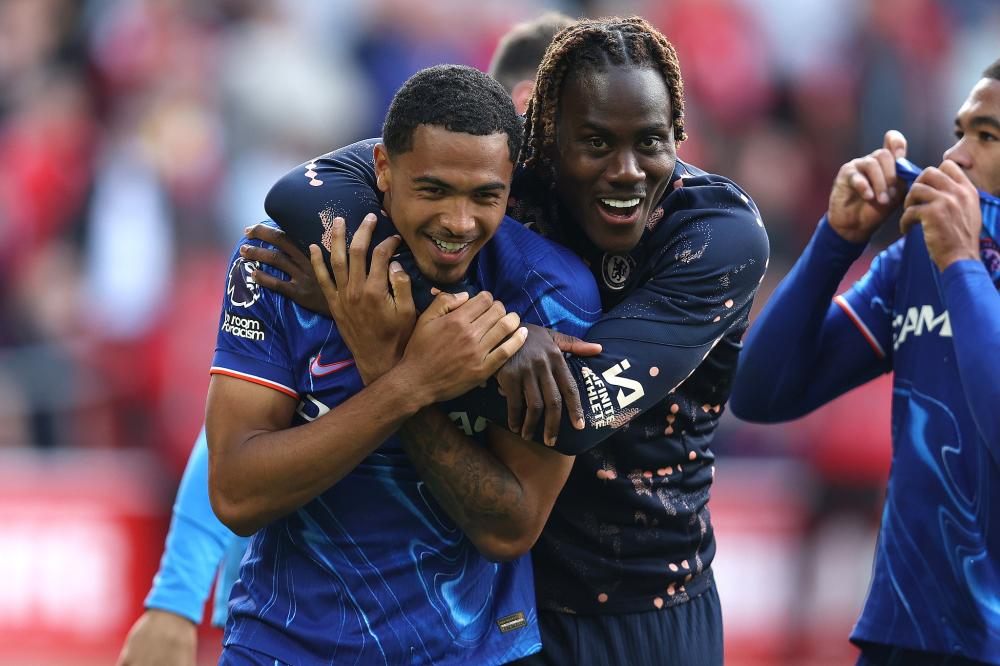 齐沃：感谢大家的称赞，但上场的是球员，功劳属于他们