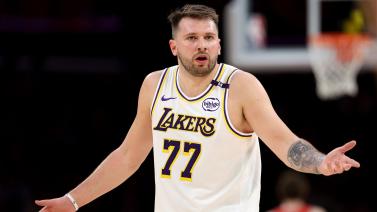 北青：约十人获国足新帅面试资格，邵佳一、李霄鹏等在列